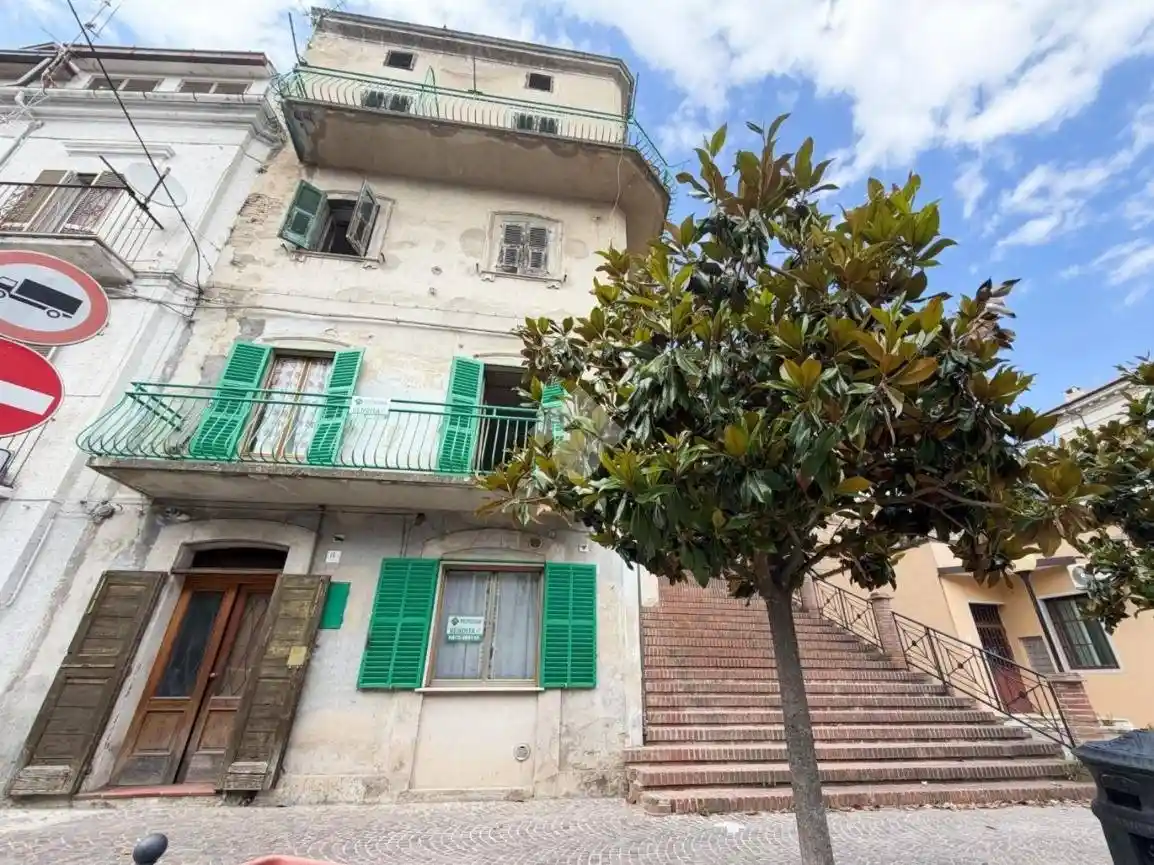Casa indipendente in vendita a Castel Frentano
