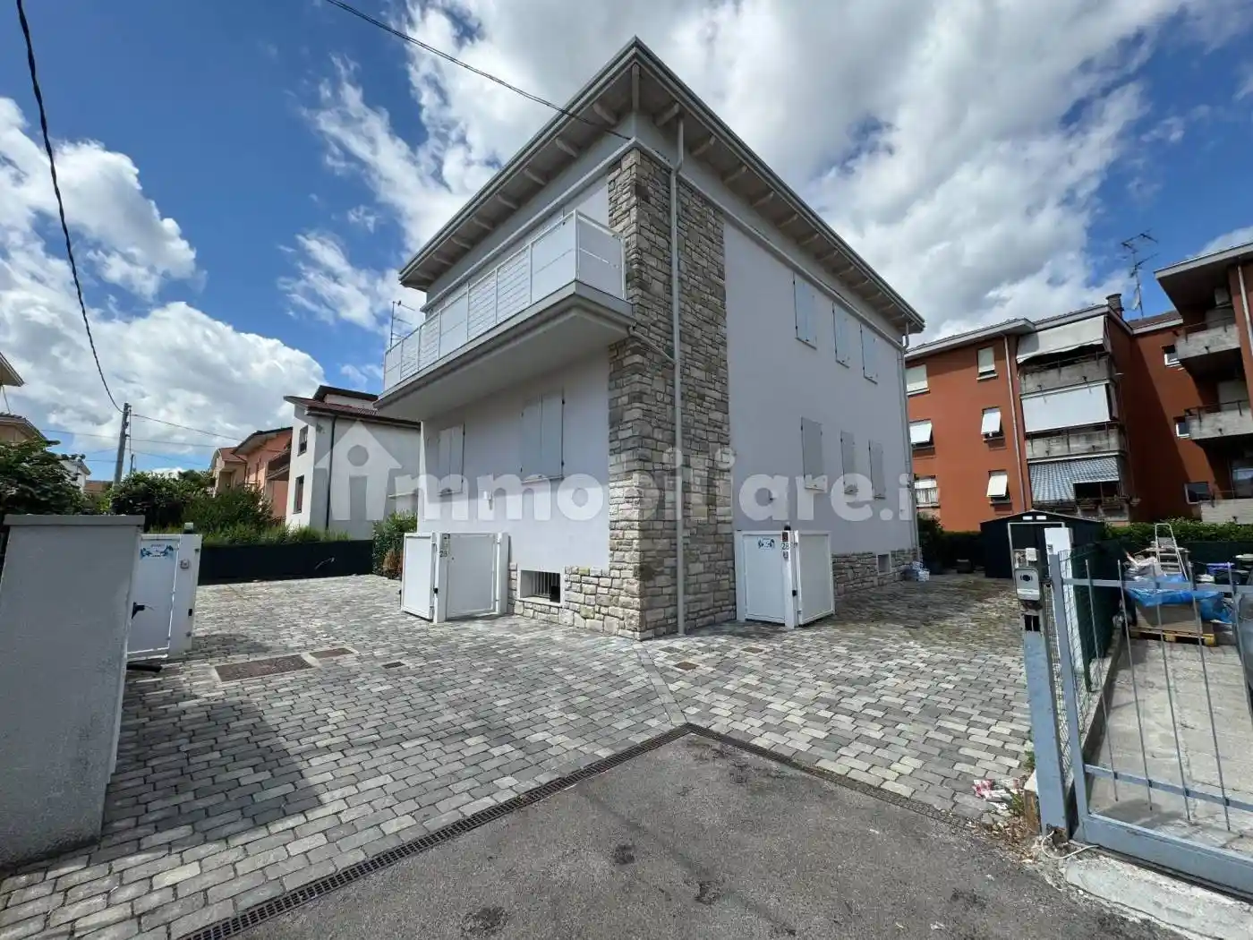 Villa in vendita a Parma