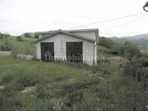 Villa in vendita a Cascia