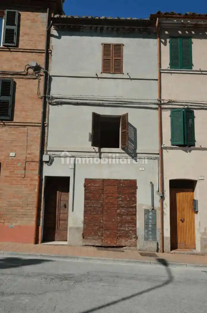 Casa indipendente in vendita a Montecarotto