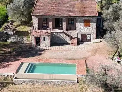 Villa in vendita a Chianni