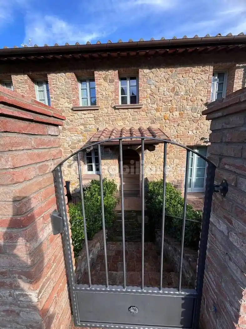 Appartamento in vendita a Chianni