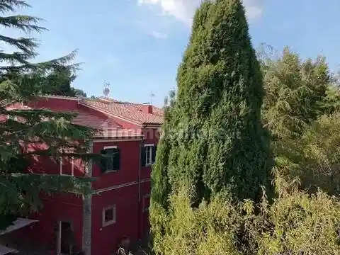 Rustico - Casale in vendita a Chianni