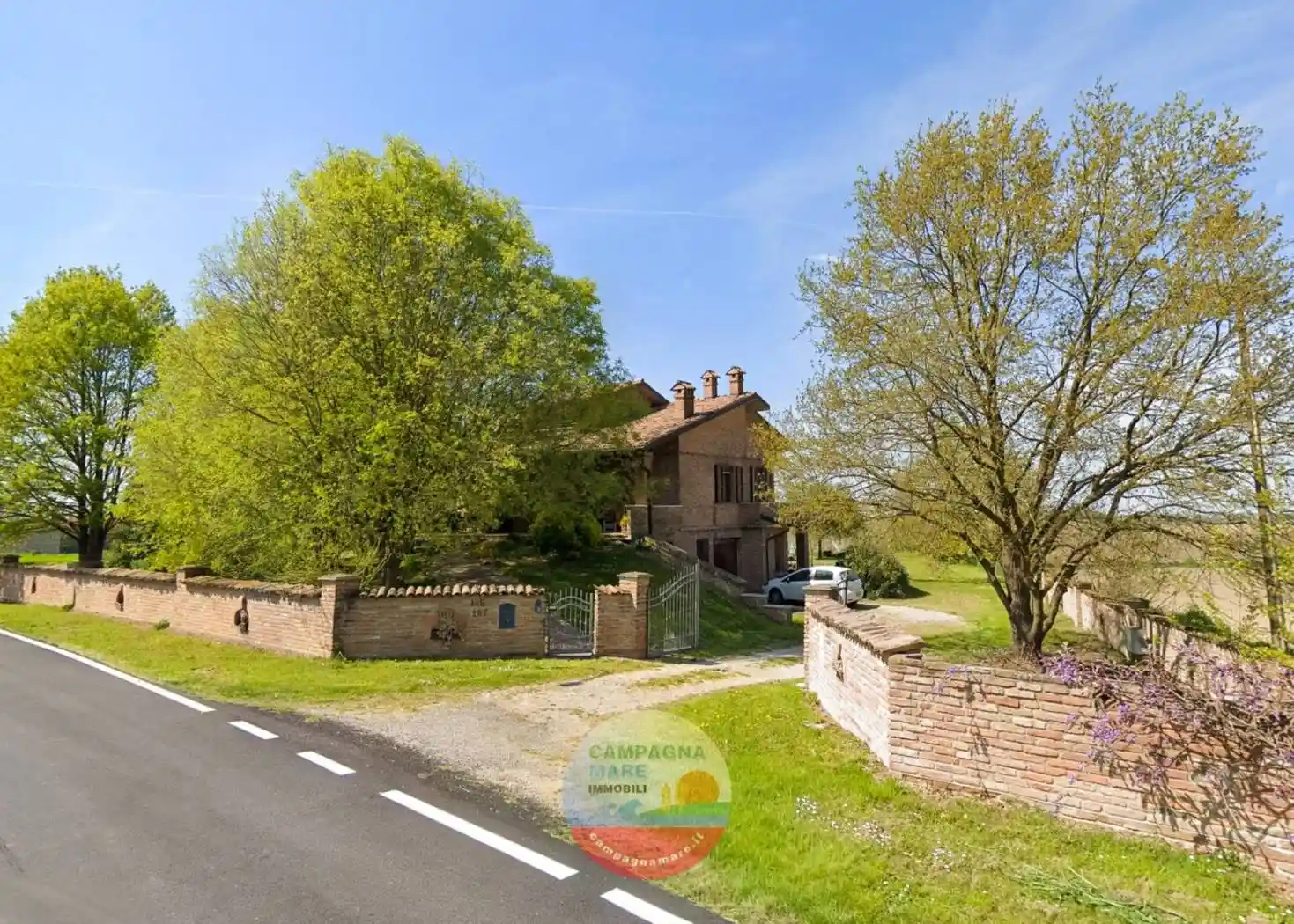 Villa in vendita a Tresignana