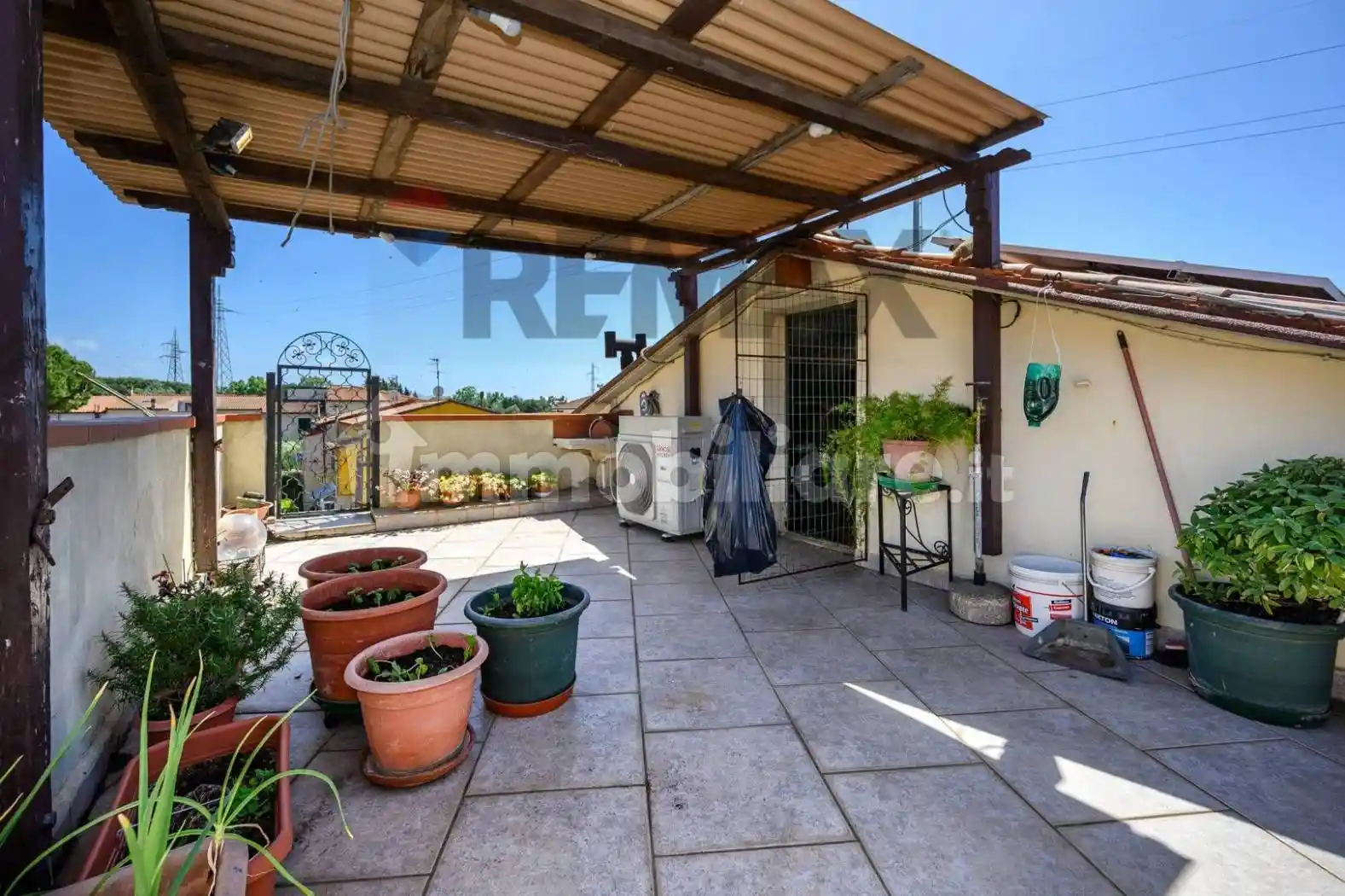 Appartamento in vendita a Livorno