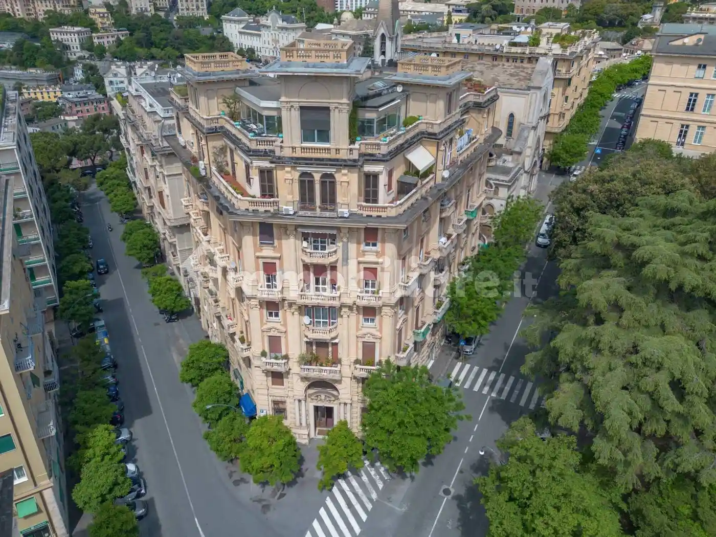 Appartamento in vendita a Genova