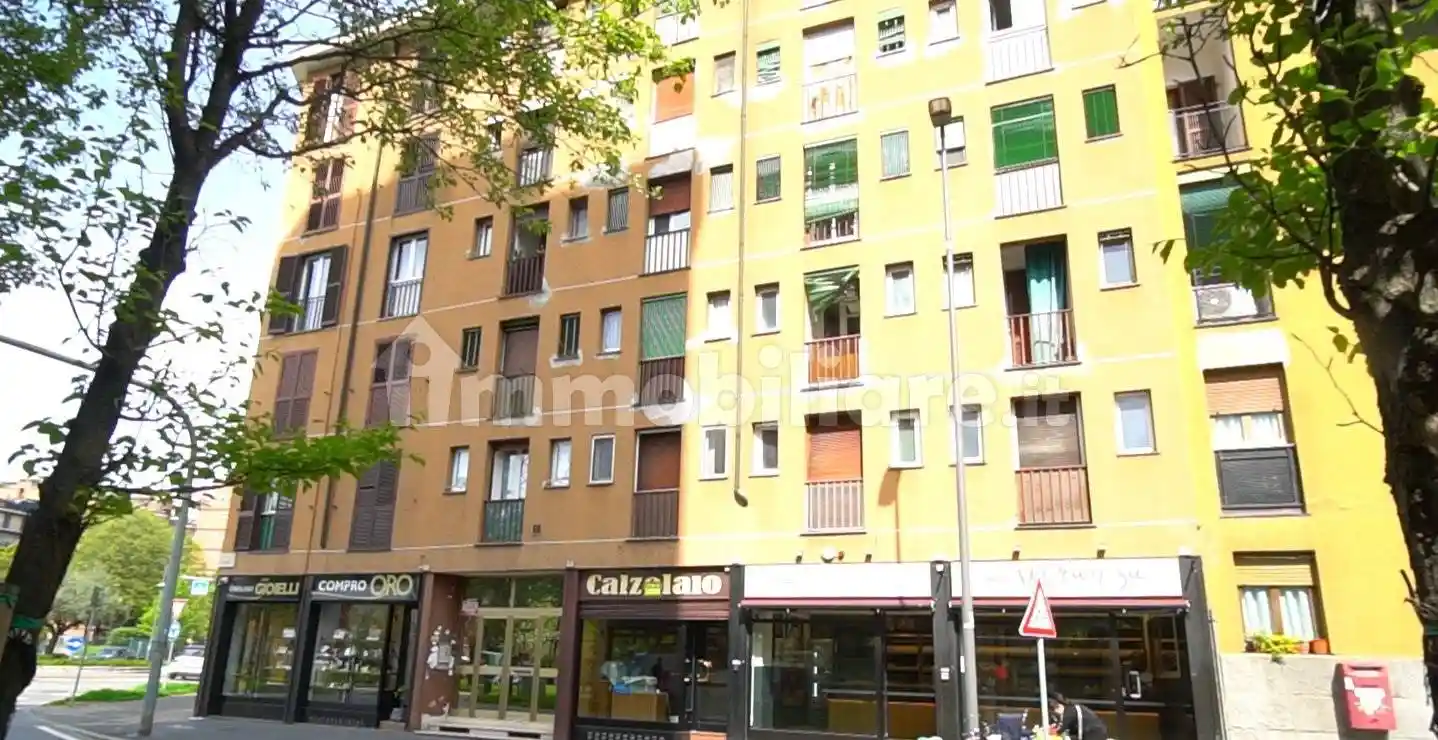 Appartamento in vendita a Cologno Monzese