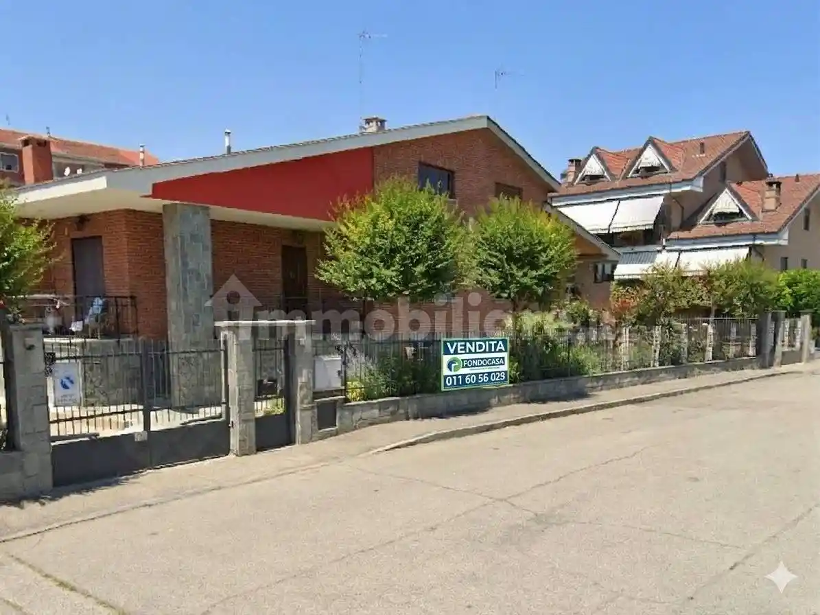 Villa in vendita a Nichelino