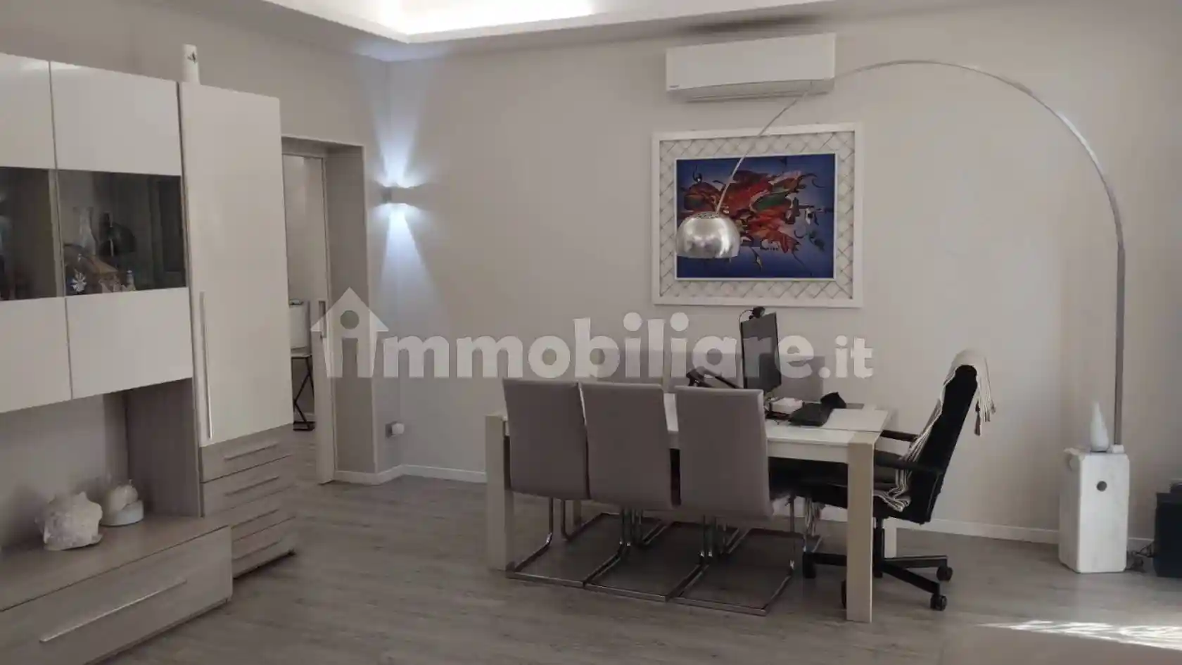 Appartamento in vendita a Modena