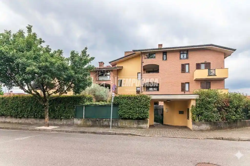 Appartamento in vendita a Mozzate
