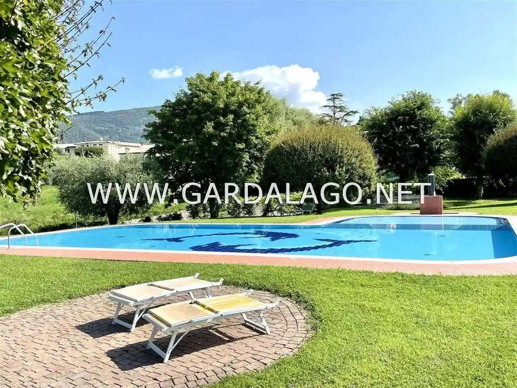 Appartamento in vendita a Costermano sul Garda