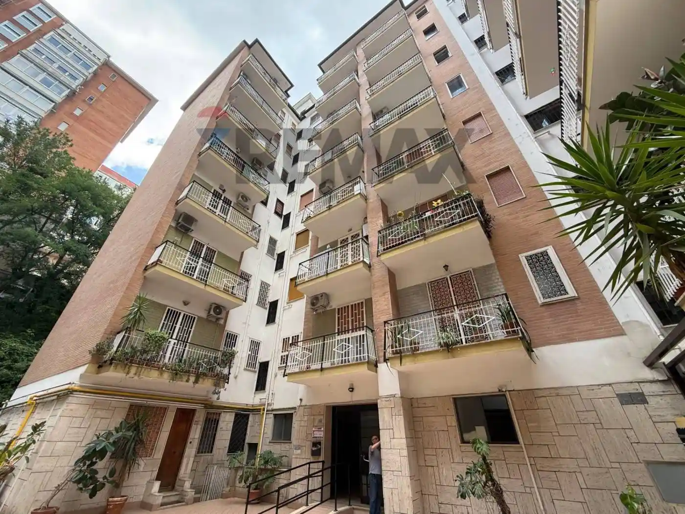 Appartamento in vendita a Napoli