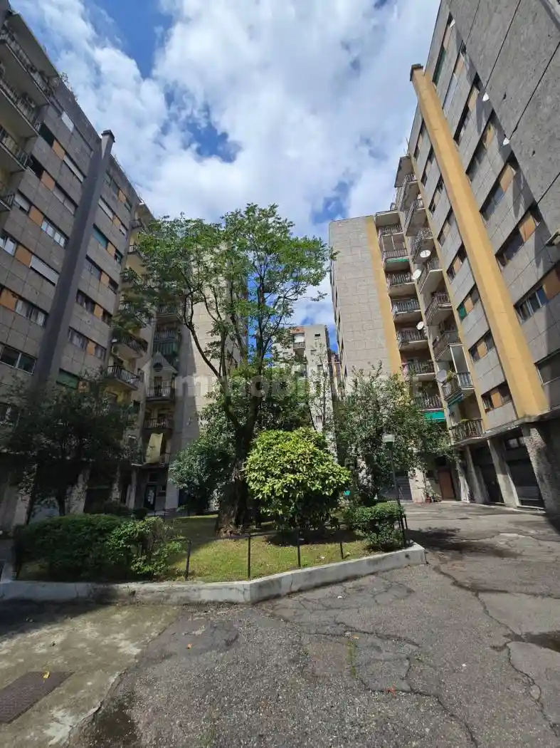 Appartamento in vendita a Cologno Monzese