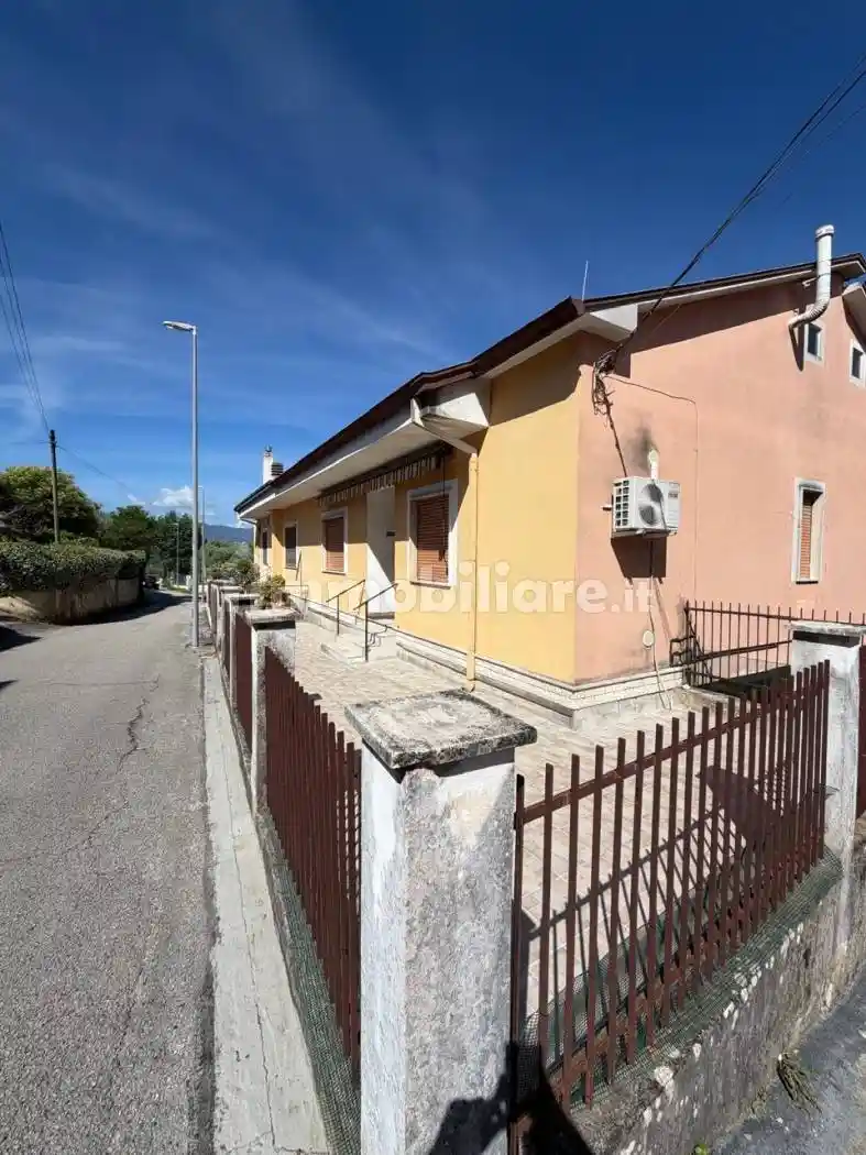 Villa in vendita a Frosinone