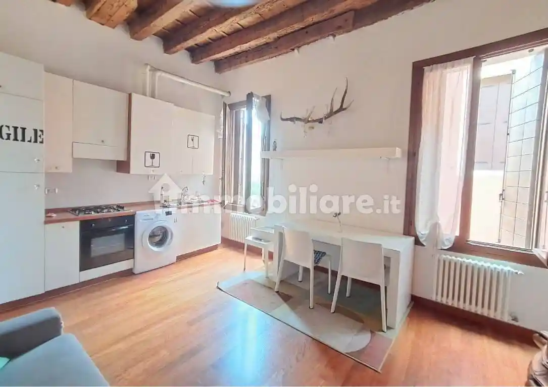 Appartamento in affitto a Padova