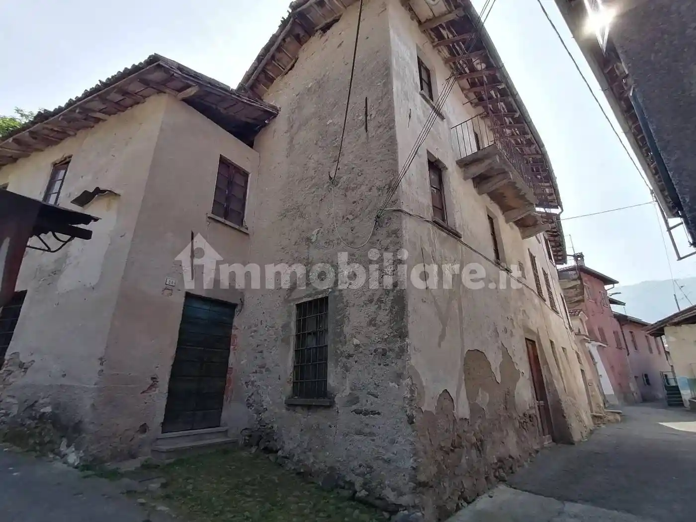 Rustico - Casale in vendita a Lecco