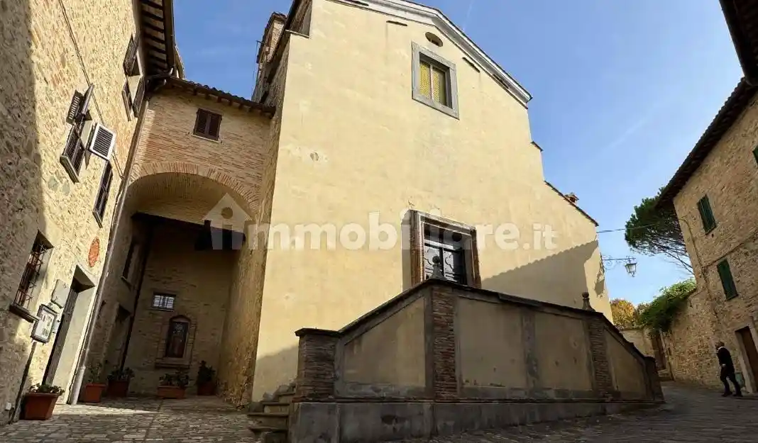 Rustico - Casale in vendita a Montone