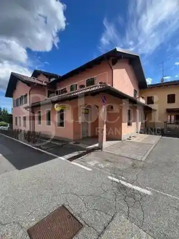 Appartamento in vendita a Pralungo