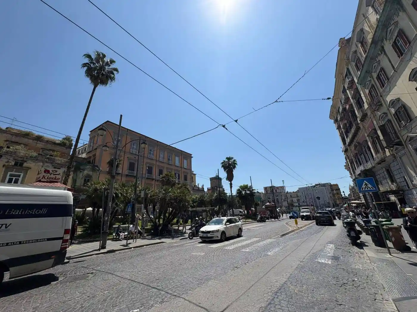 Appartamento in vendita a Napoli