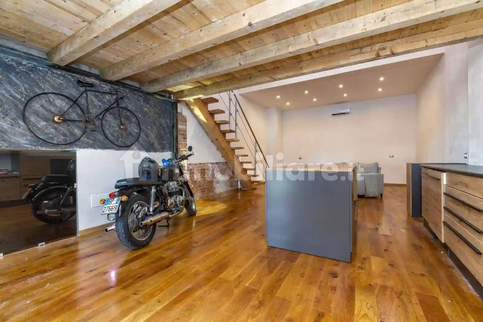 Loft - foto 2