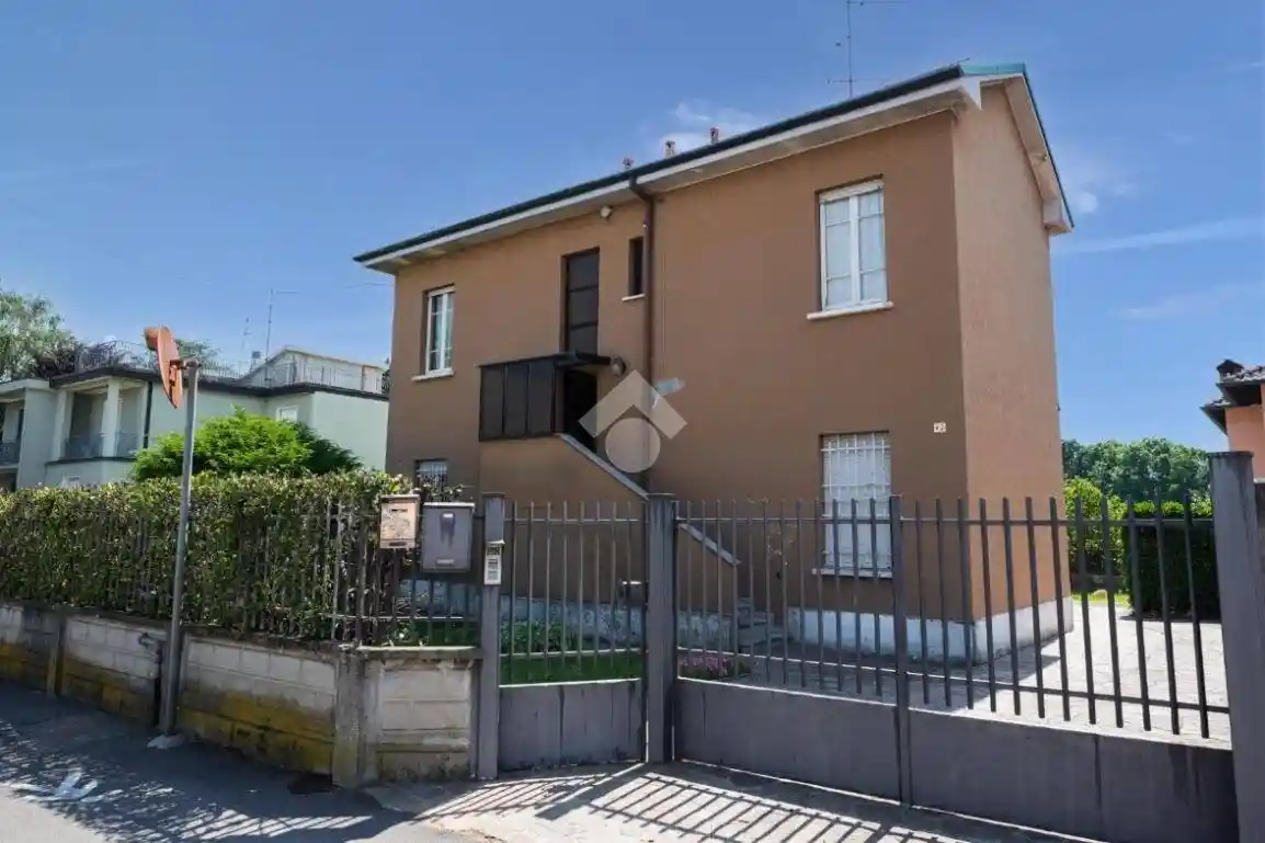 Villa in vendita a Verano Brianza