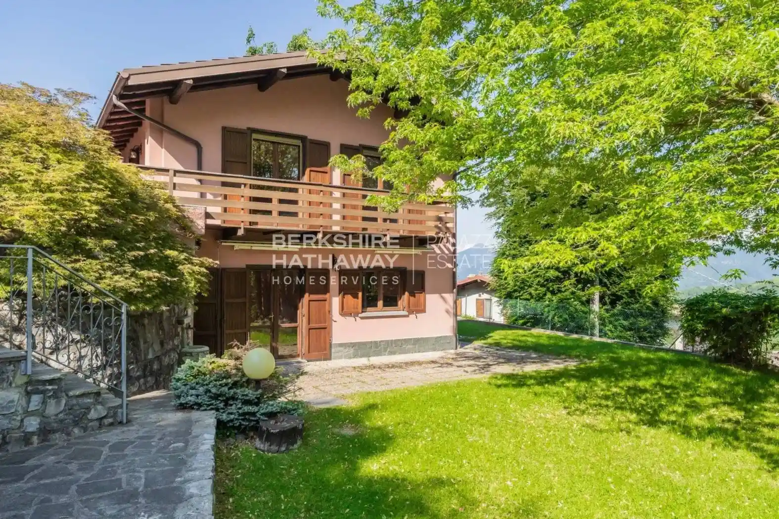 Casa indipendente in vendita a Alta Valle Intelvi