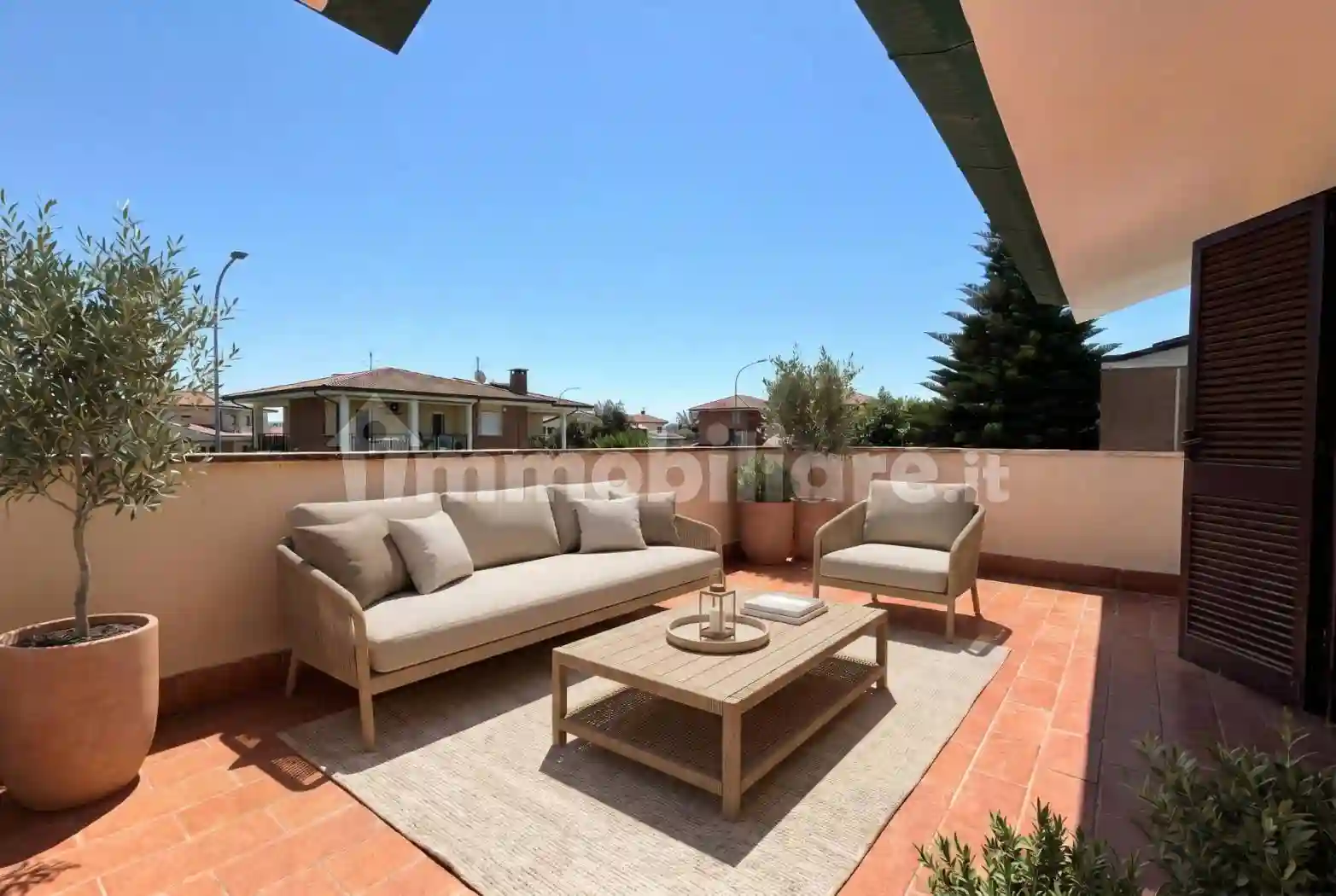 Villa - foto 2
