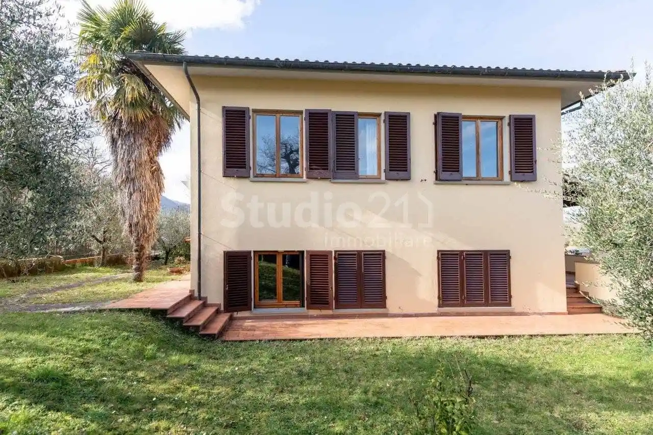 Villa in vendita a Figline e Incisa Valdarno