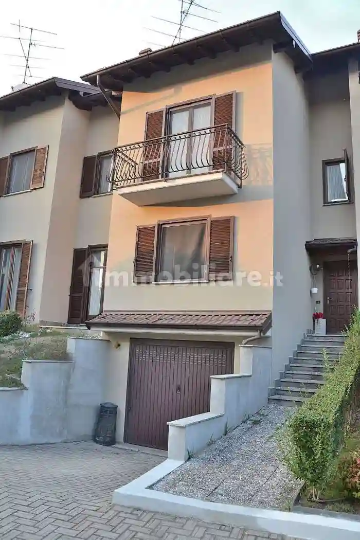 Villetta a schiera - foto 2