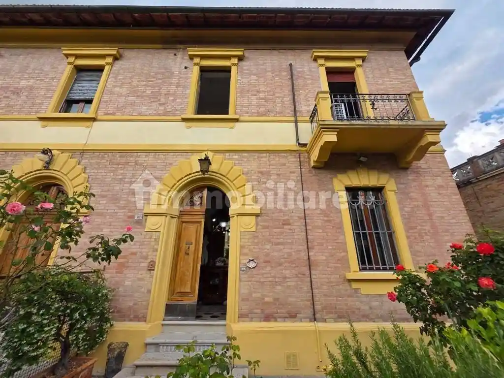 Villa in vendita a Siena
