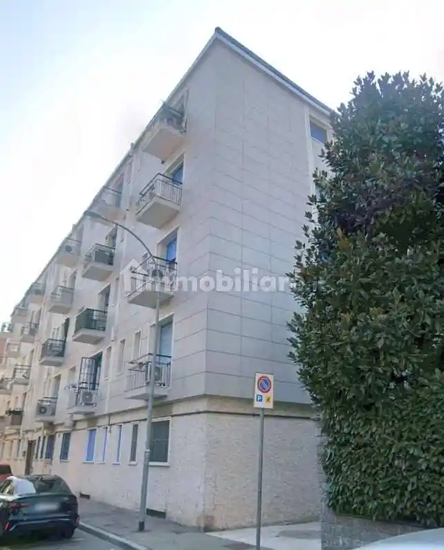 Appartamento in vendita a Cesano Boscone