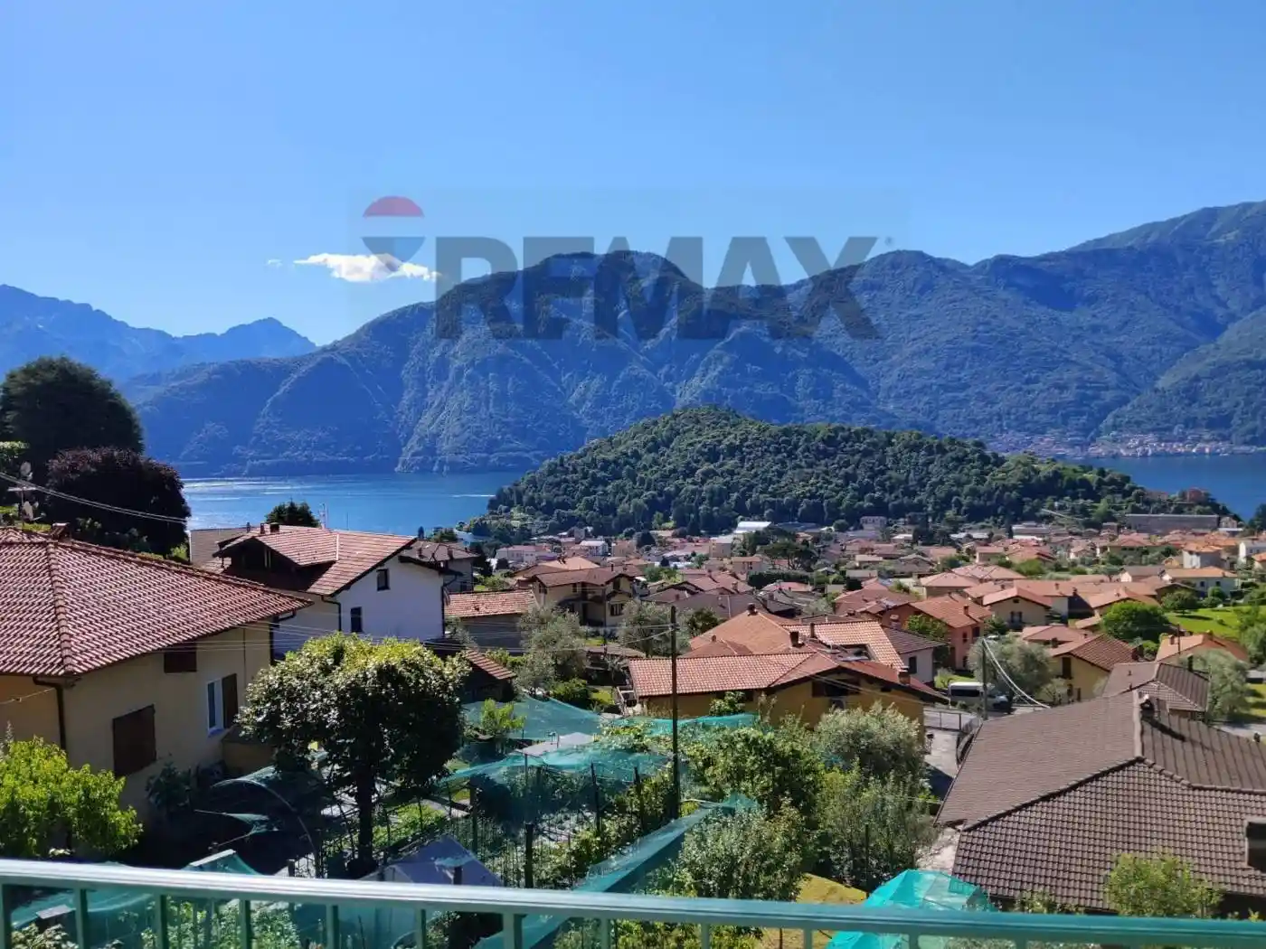 Appartamento in vendita a Tremezzina
