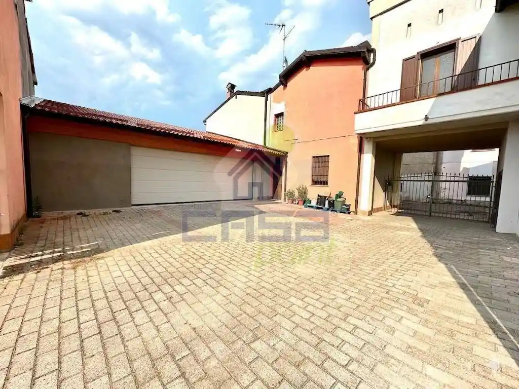 Casa indipendente in vendita a Annicco