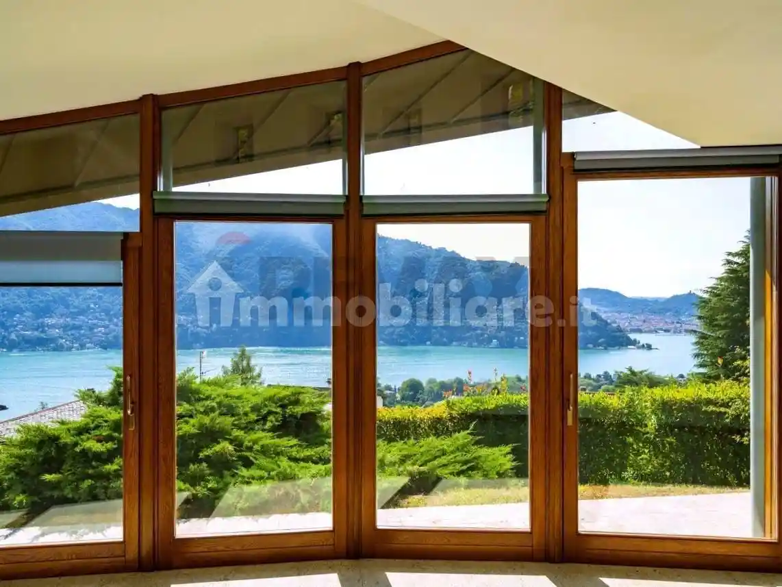 Villa in vendita a Cernobbio