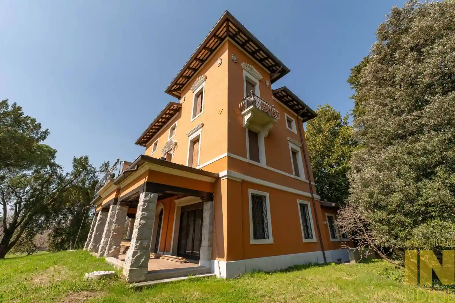 Villa - foto 2