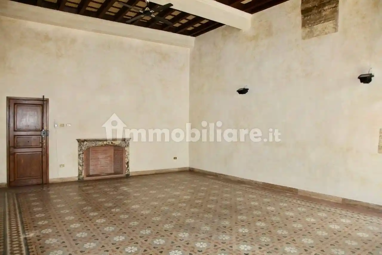 Appartamento in vendita a Prato