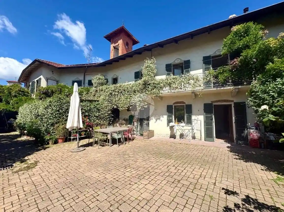 Appartamento in vendita a Rosta