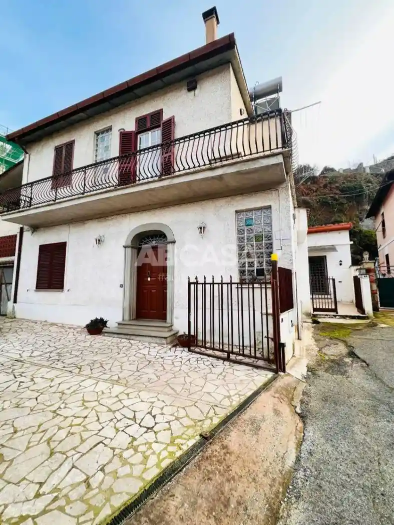 Villa in vendita a Velletri