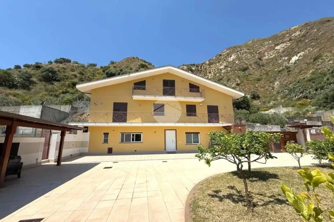Villa in vendita a Messina