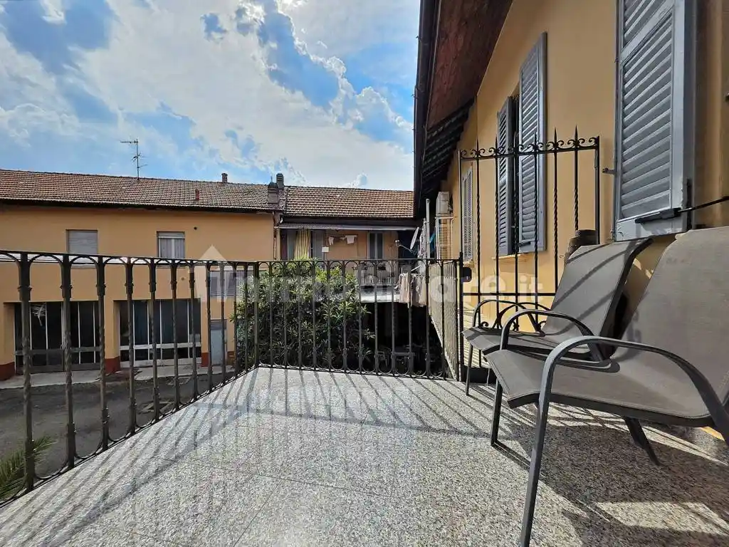 Appartamento in vendita a Vimercate