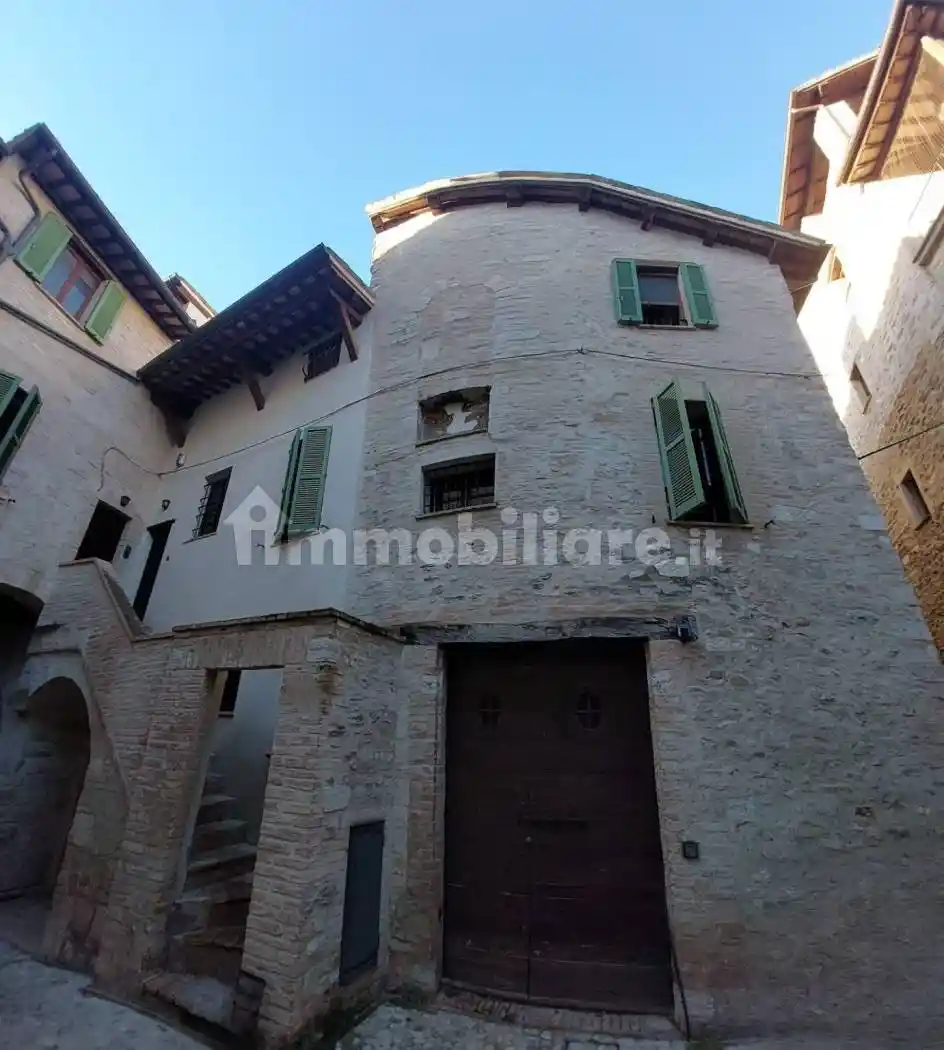 Appartamento in vendita a Spoleto