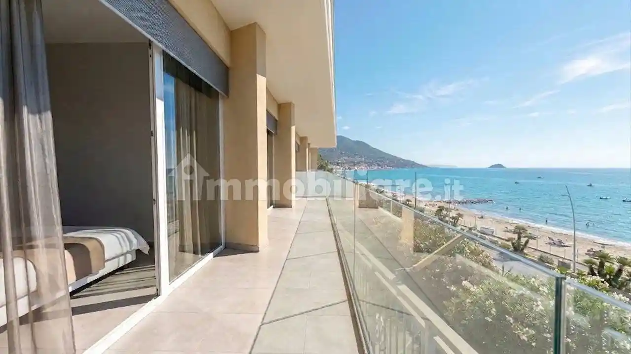 Appartamento in vendita a Laigueglia