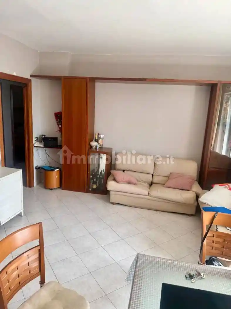 Appartamento in affitto a Carinaro