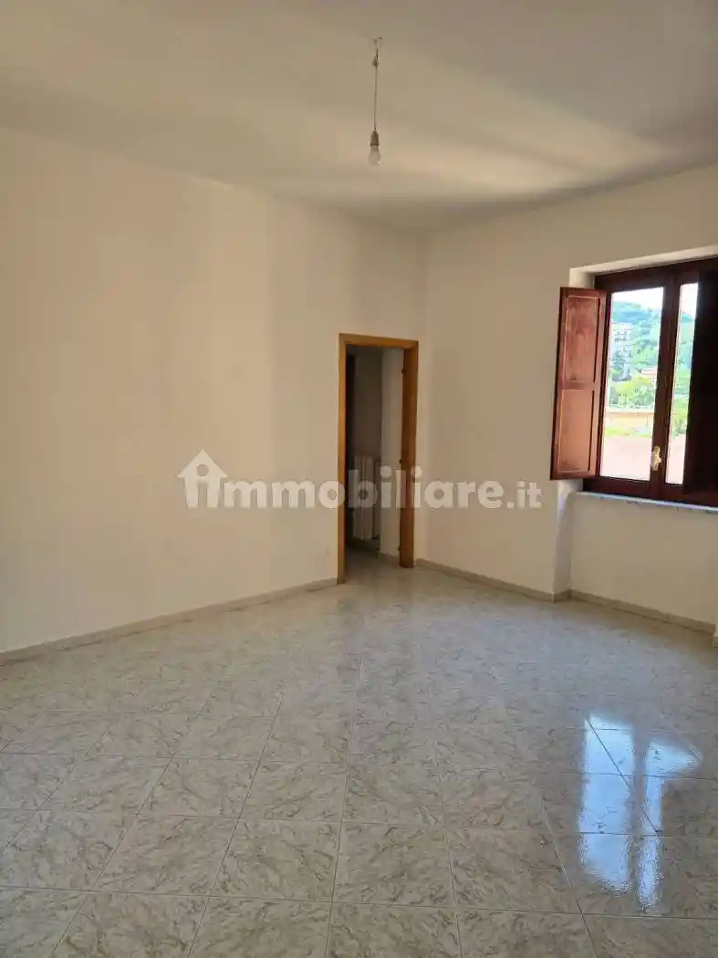 Appartamento in affitto a Salerno