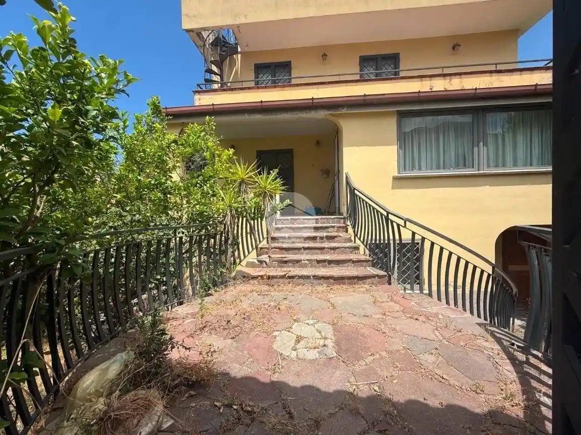 Villa in affitto a Giugliano in Campania
