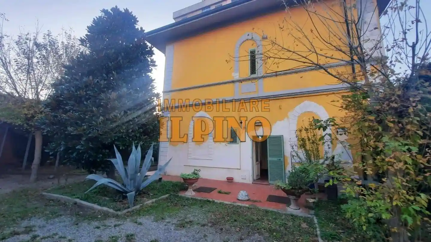 Casa indipendente in vendita a Calcinaia