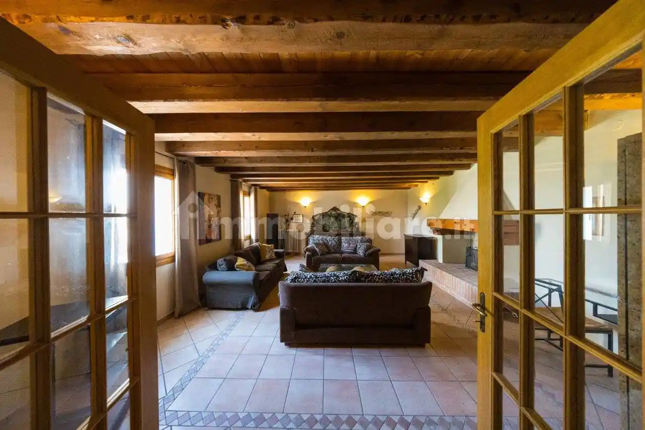 Rustico - Casale in vendita a Cinto Euganeo