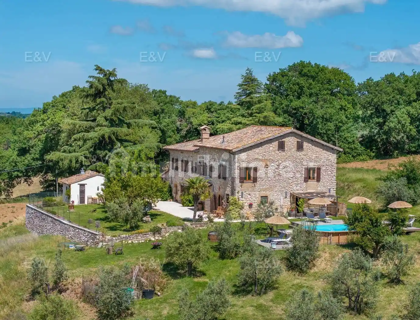 Rustico - Casale in vendita a Massa Martana