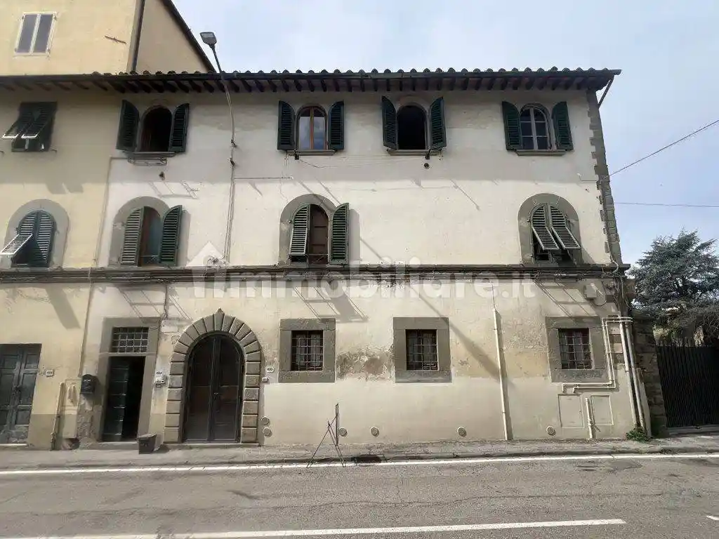 Appartamento in vendita a Lastra a Signa