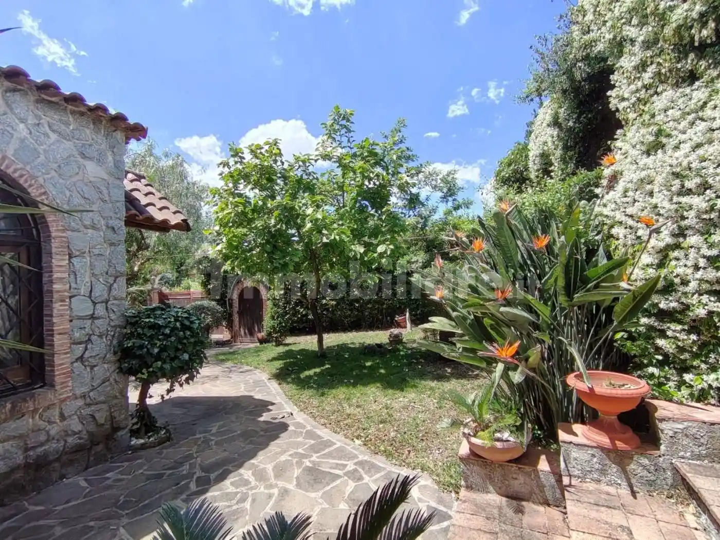 Rustico - Casale in vendita a Salerno